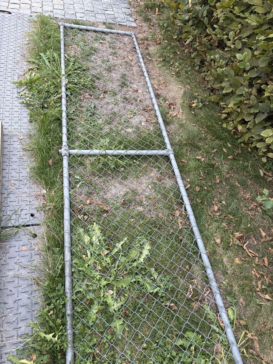 Zäune: Drahtzaun Teilstück  – Gebraucht aus Uster von stida 3