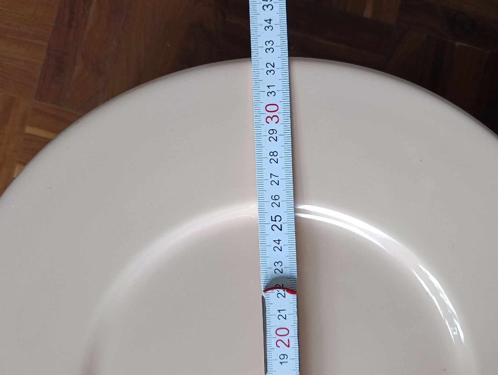 Teller: Teller 8Stk. 32cm – Gebraucht aus Baar von L.isa28 5