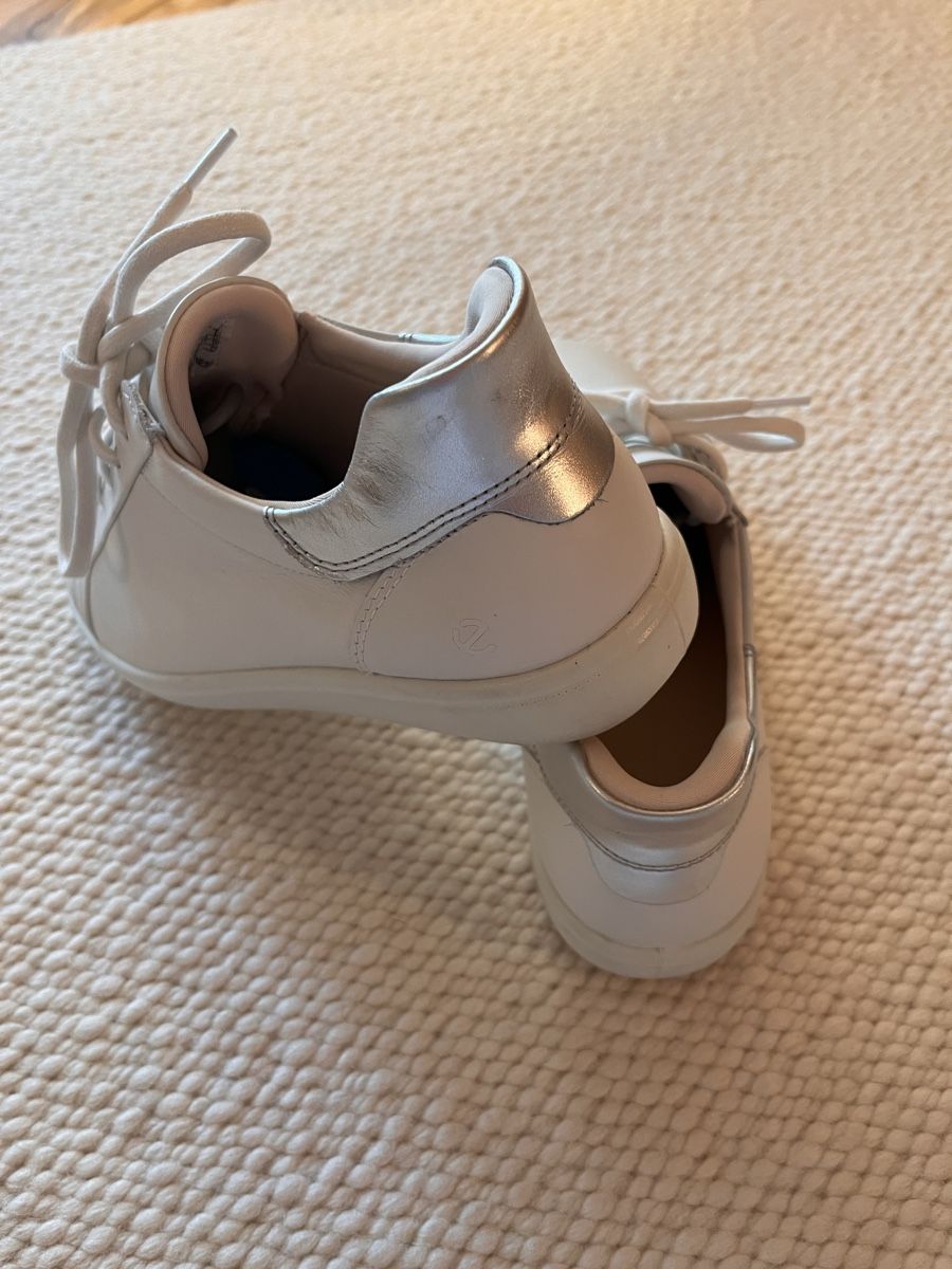 Ecco Scarpe da donna: Ecco Damen sneaker Gr. 40  – Nuovo (secondo la descrizione) da Gais venduto da yankeegirl 2