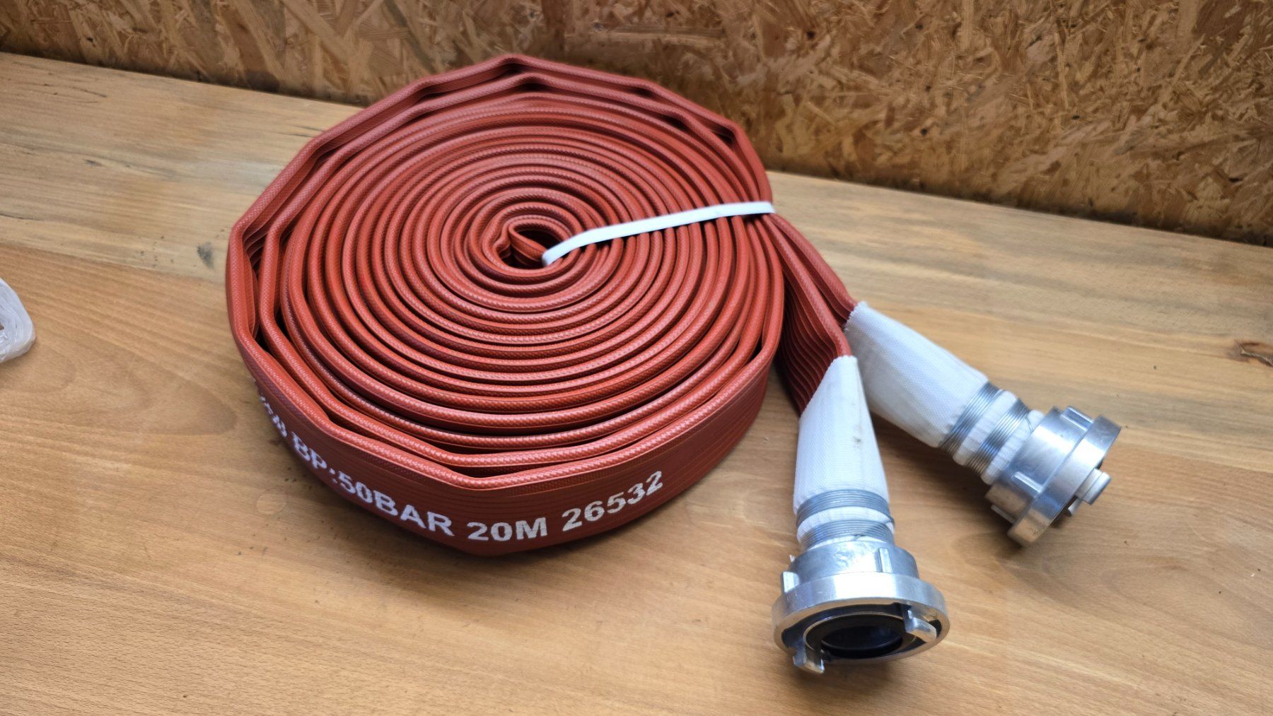 Rohre & Schläuche: Wasserschlauch – Neu (gemäss Beschreibung) aus Utzenstorf von Gm.34 1