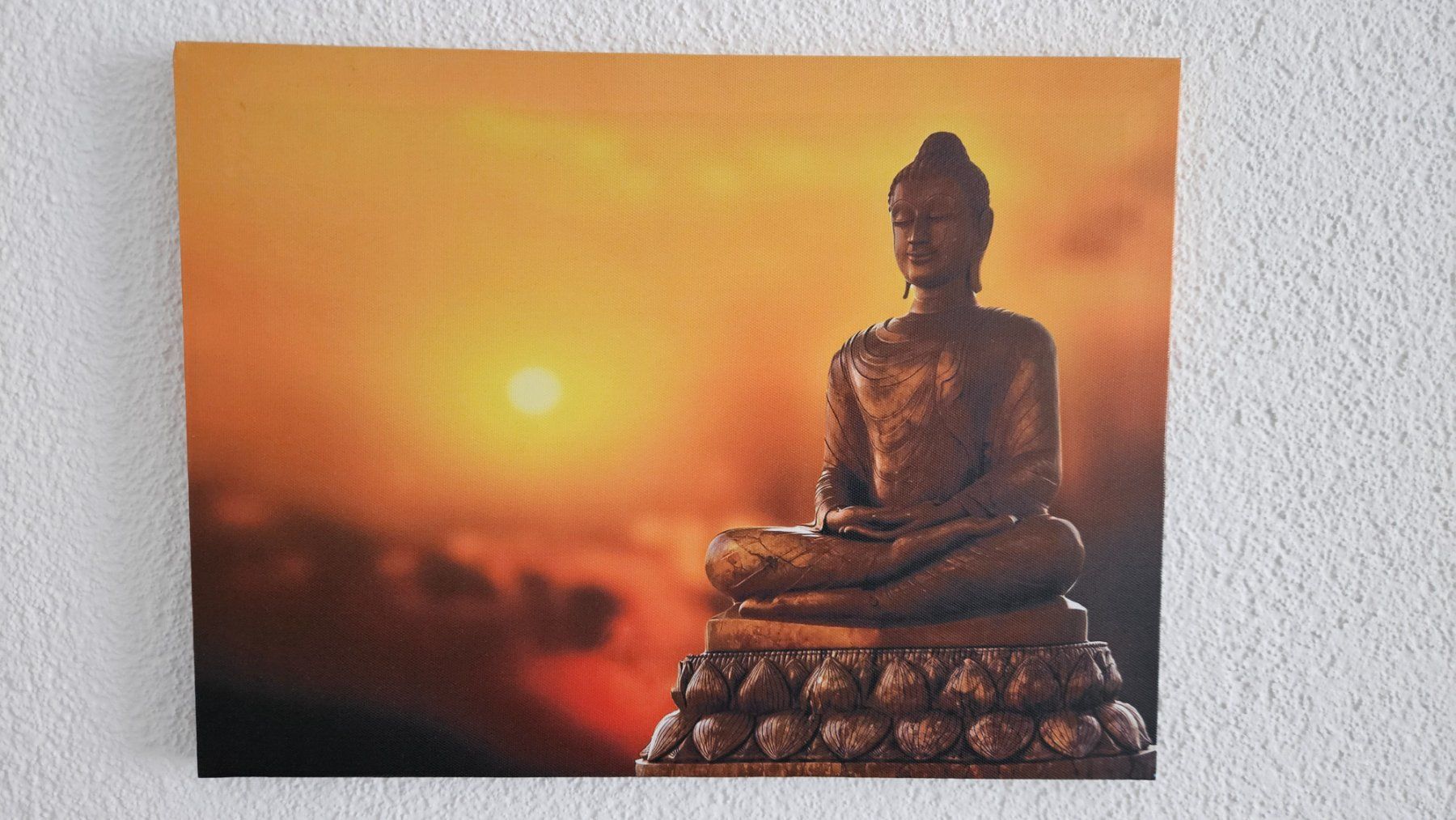 Posters & Illustrations: Buddha Spezialbild mit Licht – D'occasion à Bern par pas_rh7j 1