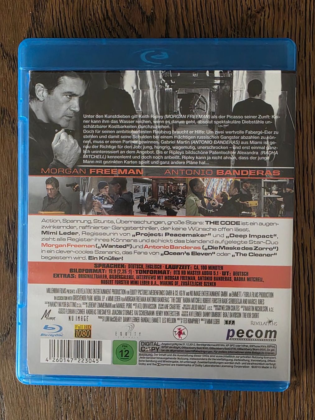 Tous les DVDs: The Code - Vertraue keinem Dieb (Blu-ray) – D'occasion à Dübendorf par Neidhart 1