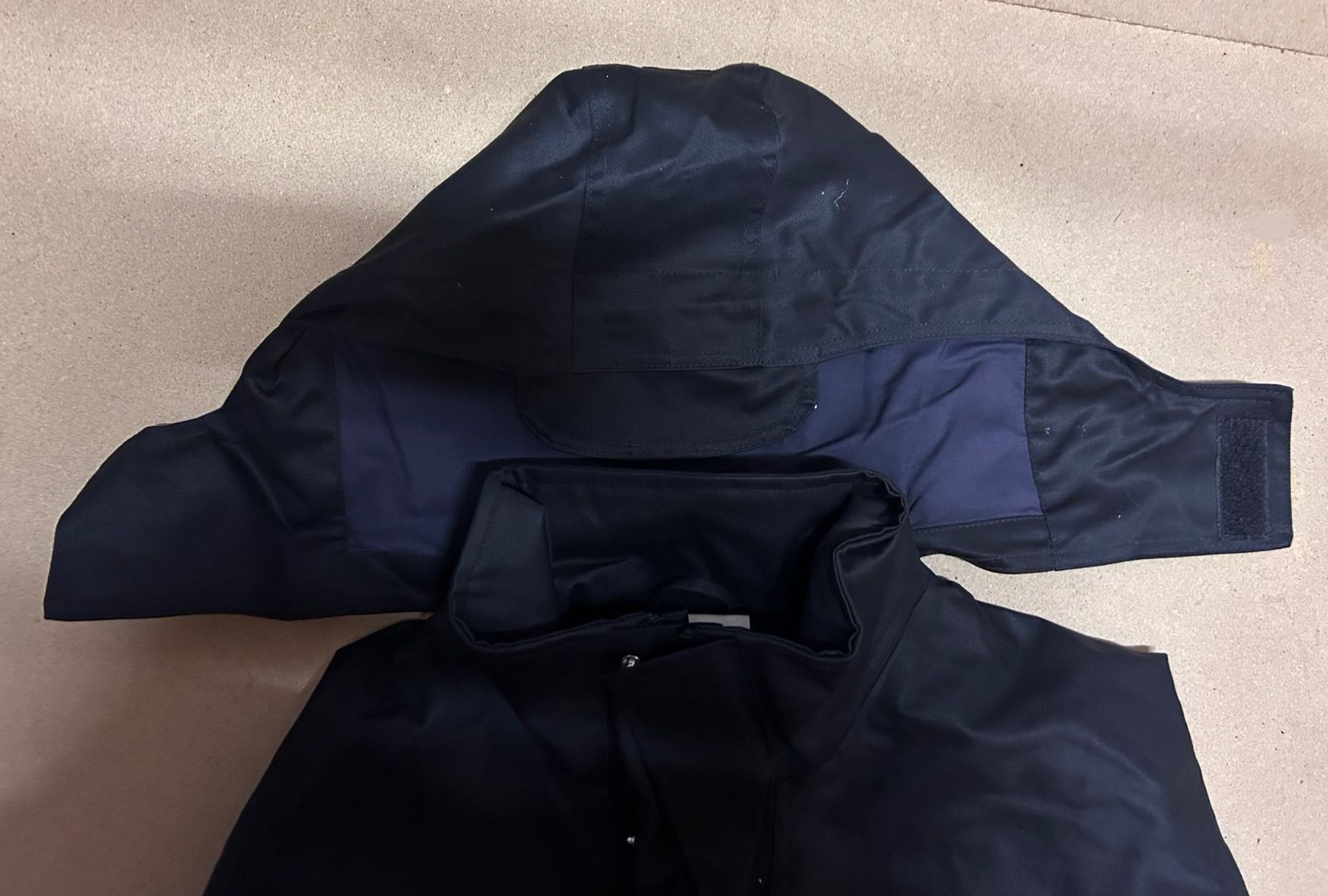 Giacche: Hydrowear Winterjacke - Grösse XL – Nuovo (secondo la descrizione) da Oberuzwil venduto da lin_p9bs 4