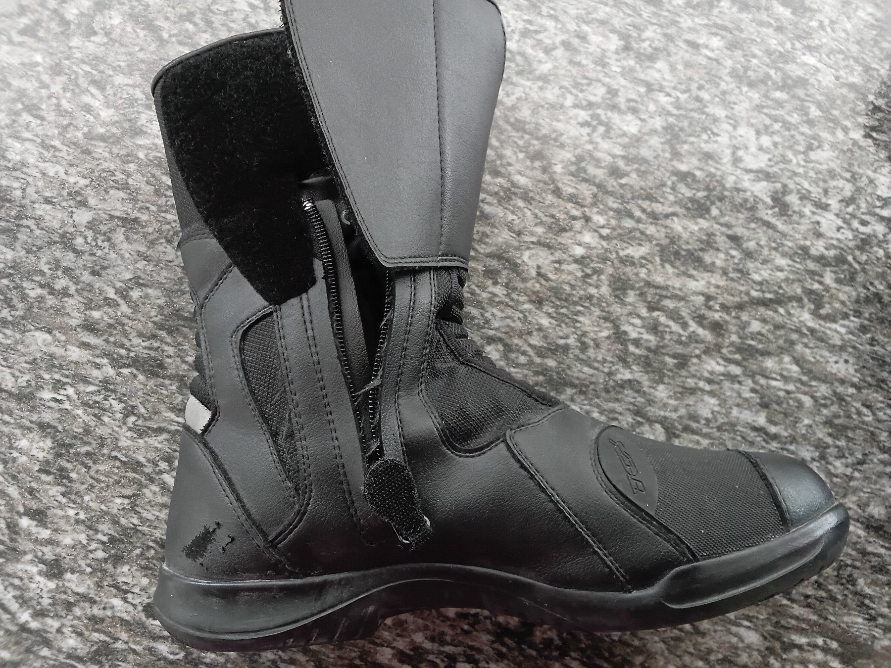 TCX Scarpe da uomo: Motorradstiefel – Usato da Hittnau venduto da Reneboeni 3
