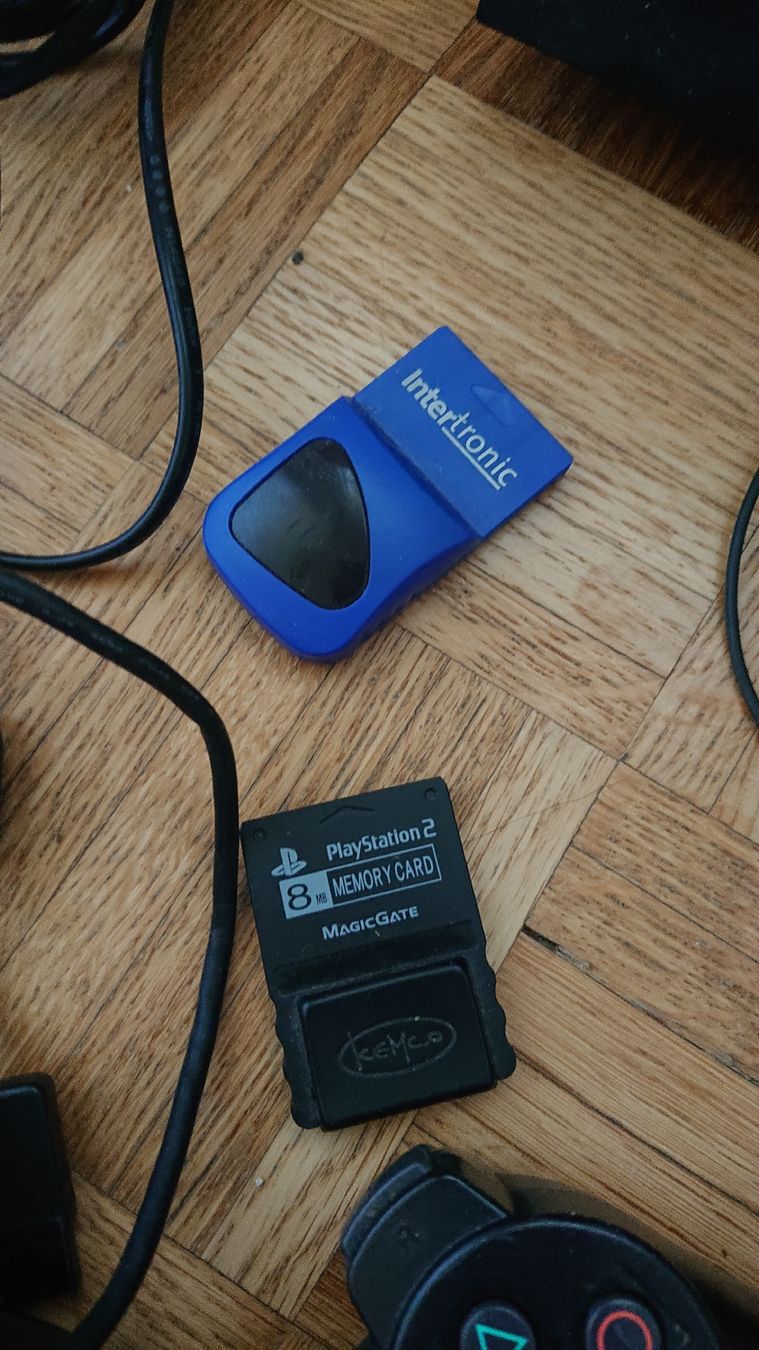 Sony Konsolen: Playstation 2 Konsole mit Zubehör – Gebraucht aus Chur von FreakofRarity 1