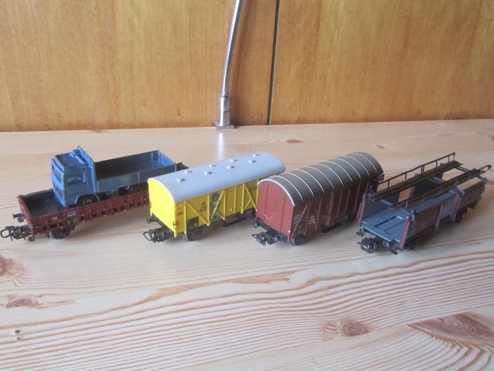 RARE MARKLIN HO N°4612 WAGON PORTE VOITURE TRANSPORT