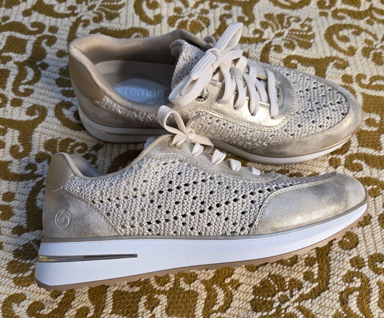 Chaussures femmes: Turnschuhe Remonte – Neuf avec emballage d'origine à Leissigen par ali_k9v8 3
