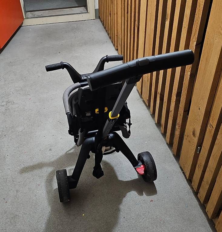Doona Véhicules pour enfants: Dreirad – D'occasion à Urtenen-Schönbühl par wyr_vr97 2