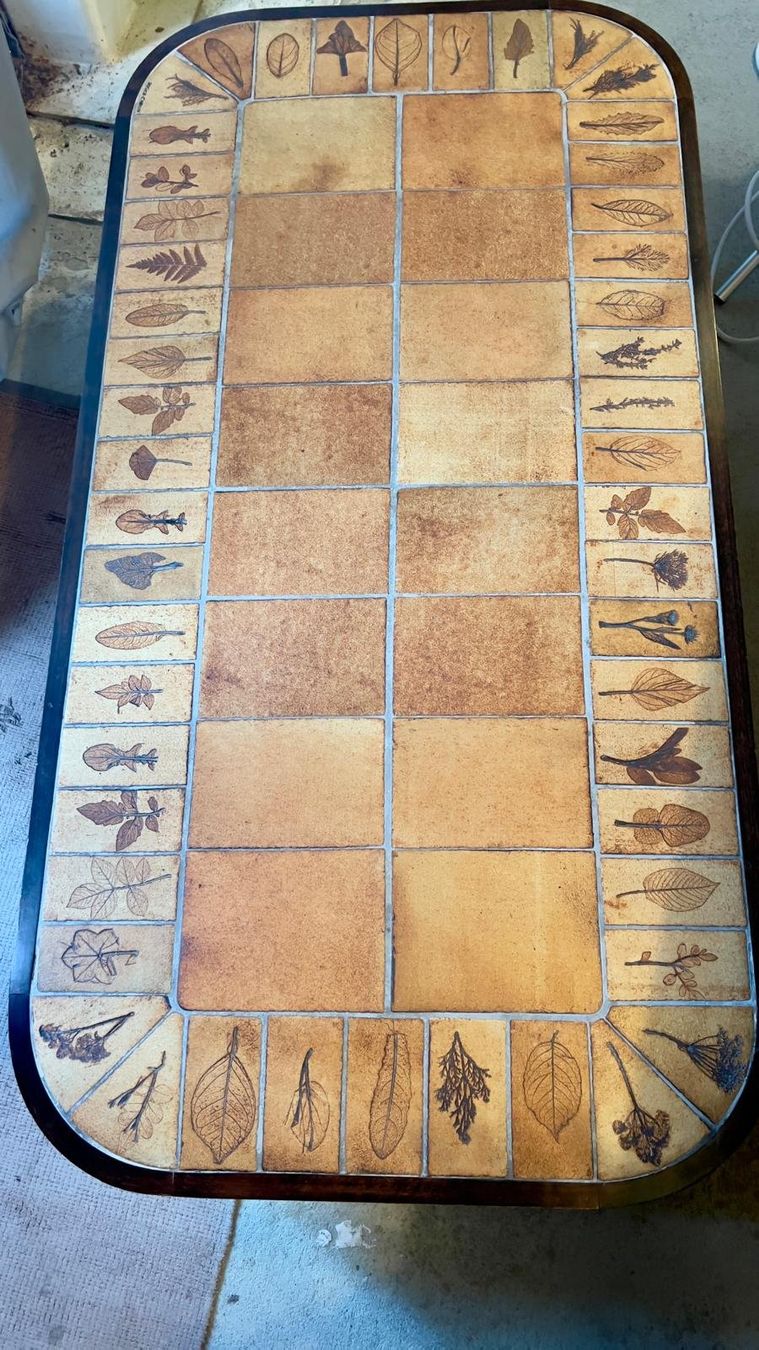 Tavoli: Table basse vintage Roger Capron, céramique feuilles. – Usato da Sion venduto da ROBY_ROBY_ROBY 2