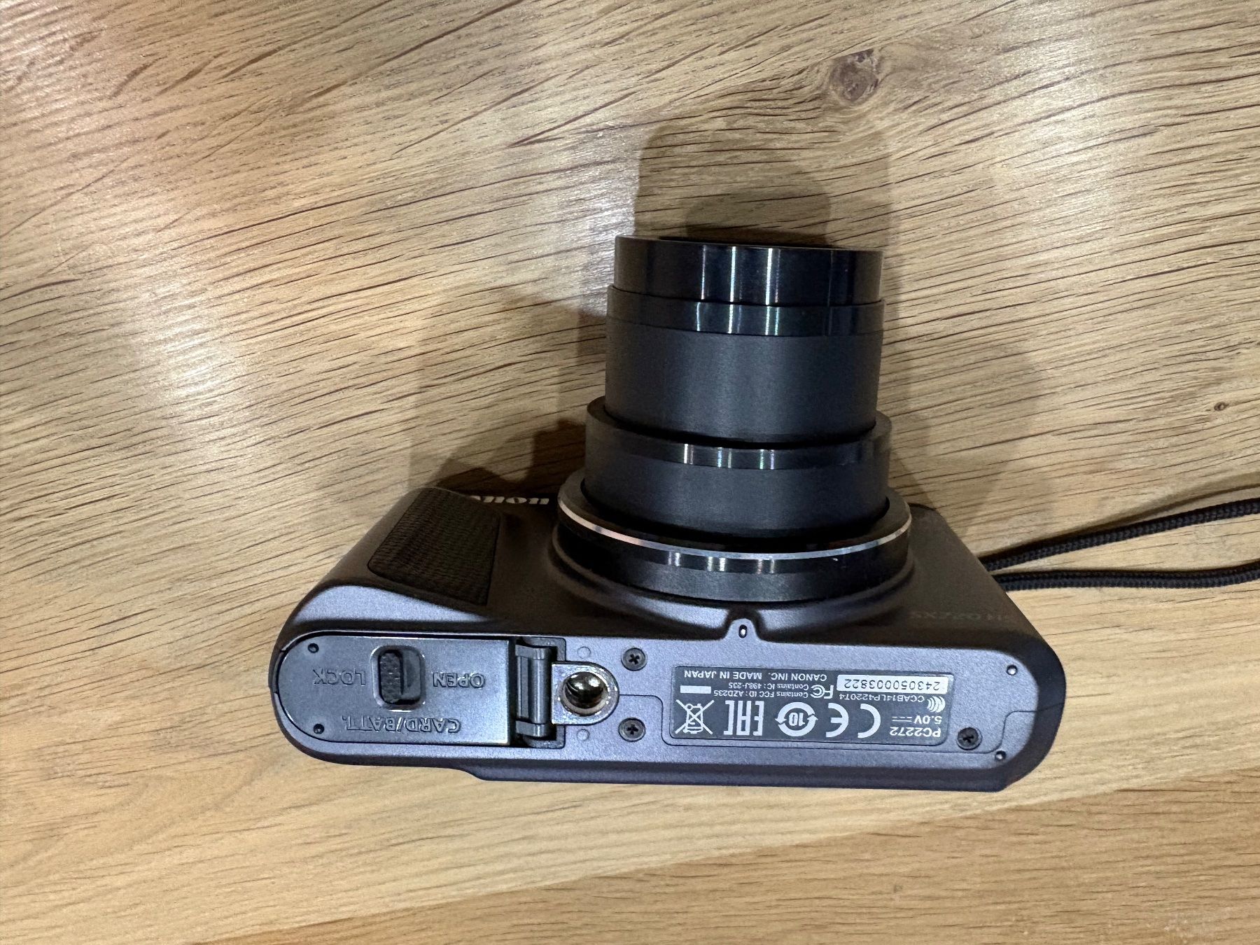 Canon Fotocamera: Canon Powershot SX720 HS  Kompaktkamera – Usato da Lausen venduto da sen_jm7c 9