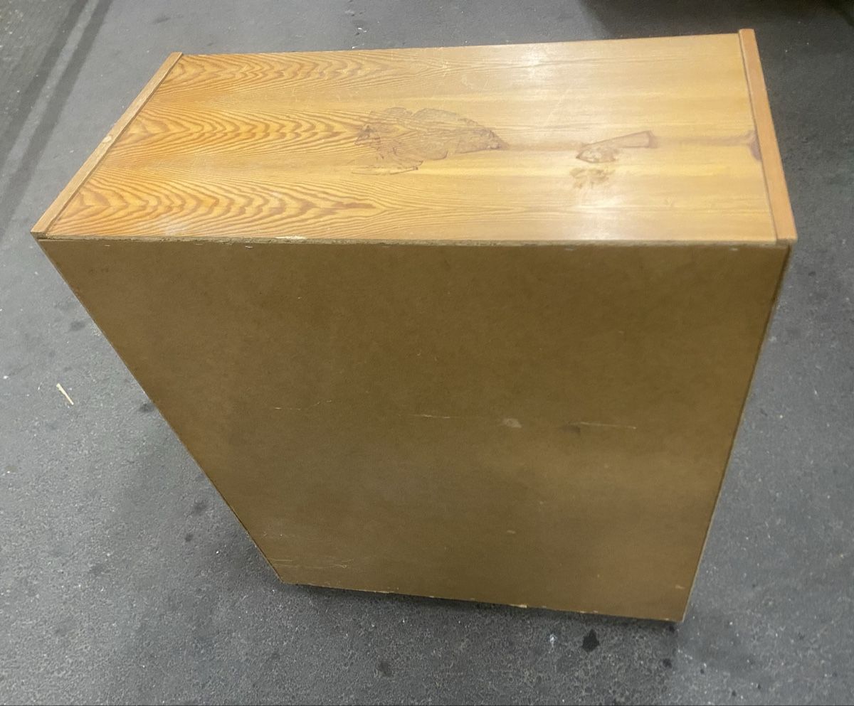Kommoden: Ancienne commode avec plein de tiroirs – Gebraucht aus Concise von collinet.1426 5