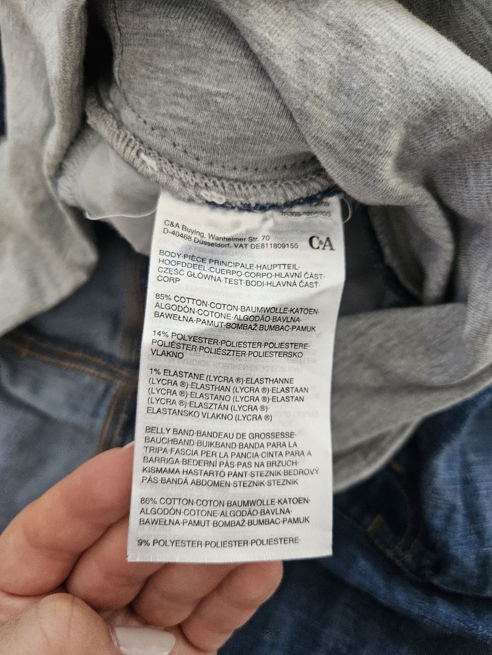 C&A Jeans: C&A mama denim shorts – Nuovo (secondo la descrizione) da Affoltern am Albis venduto da Katarinushka 2