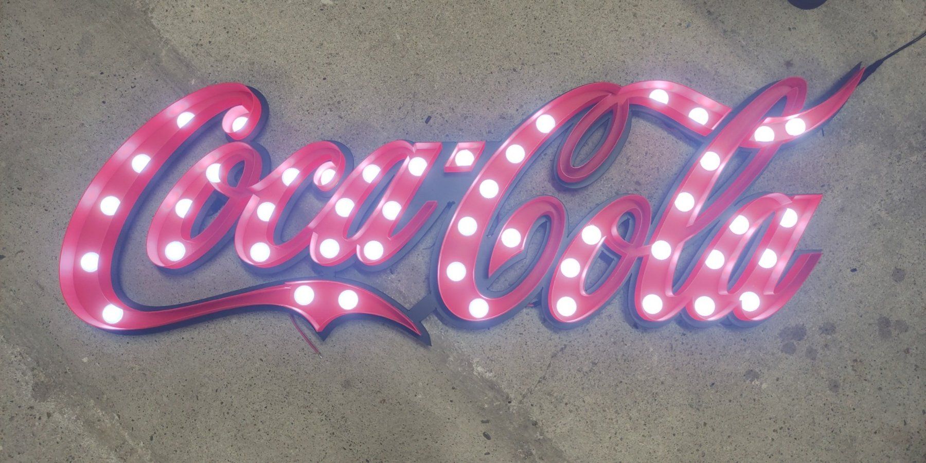Coca-Cola Ecriteaux: Coca Cola LED Schild – D'occasion à Dietikon par daniharzi