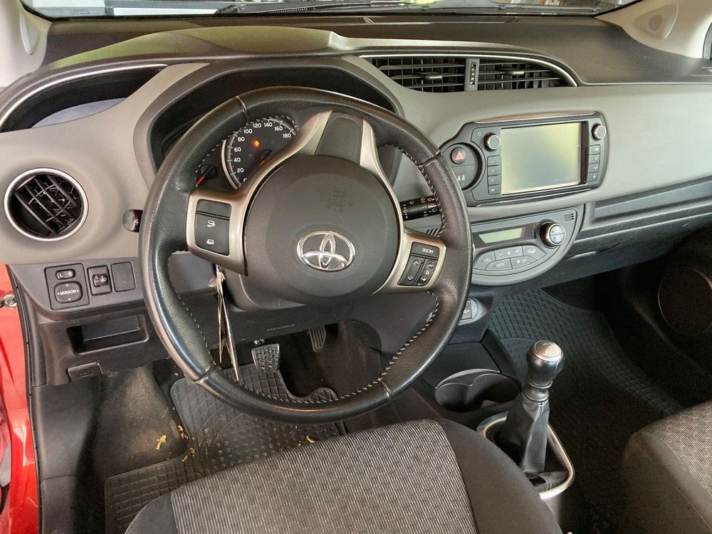 Toyota Automobili: TOYOTA Yaris 1.33 VVT-iLuna – Usato da Meisterschwanden venduto da Piccolin_ 2