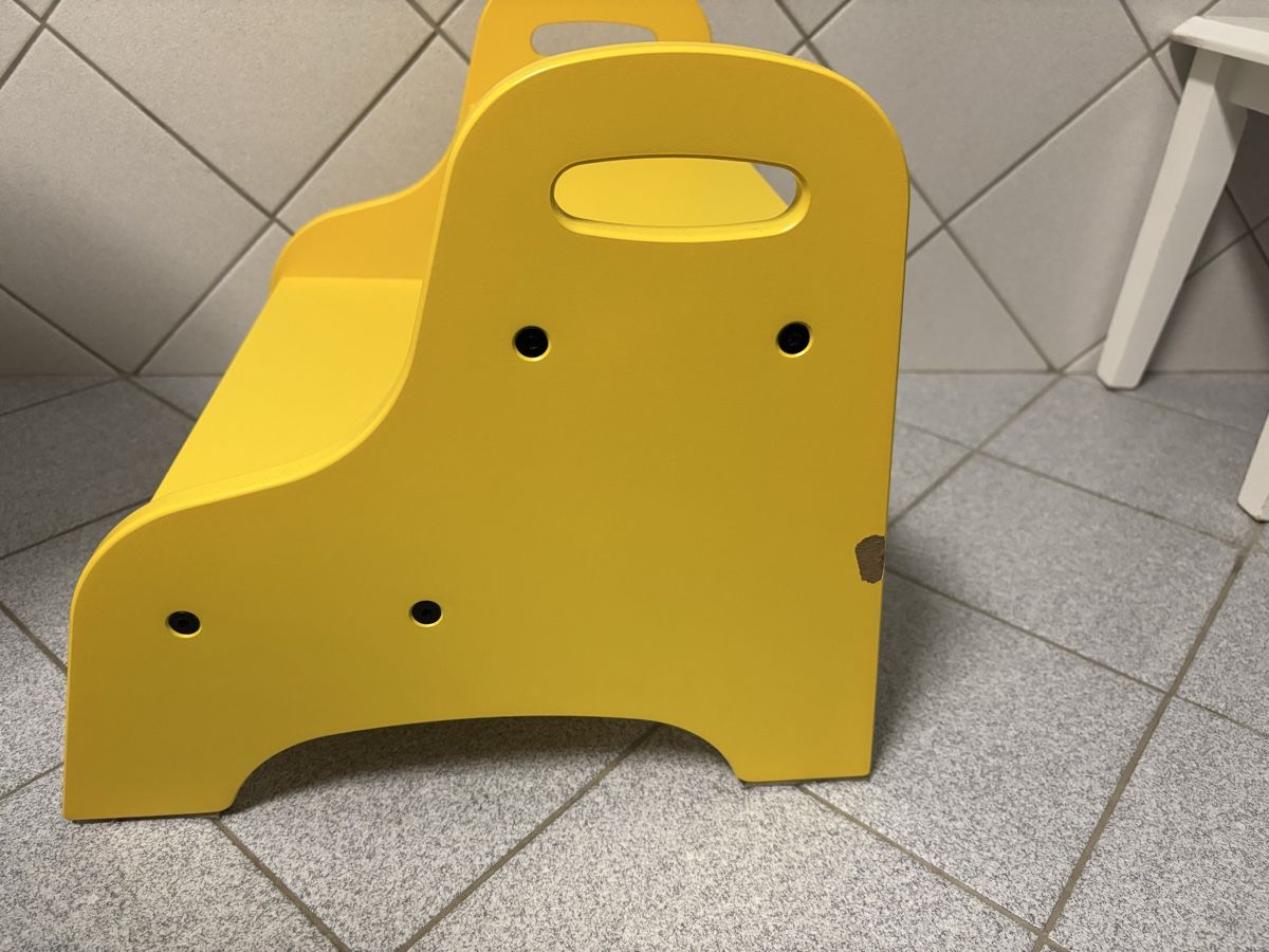 Ikea Sgabelli: Trogen Tritthocker gelb - 40x38x33 cm – Usato da Toffen venduto da Bari1988 1
