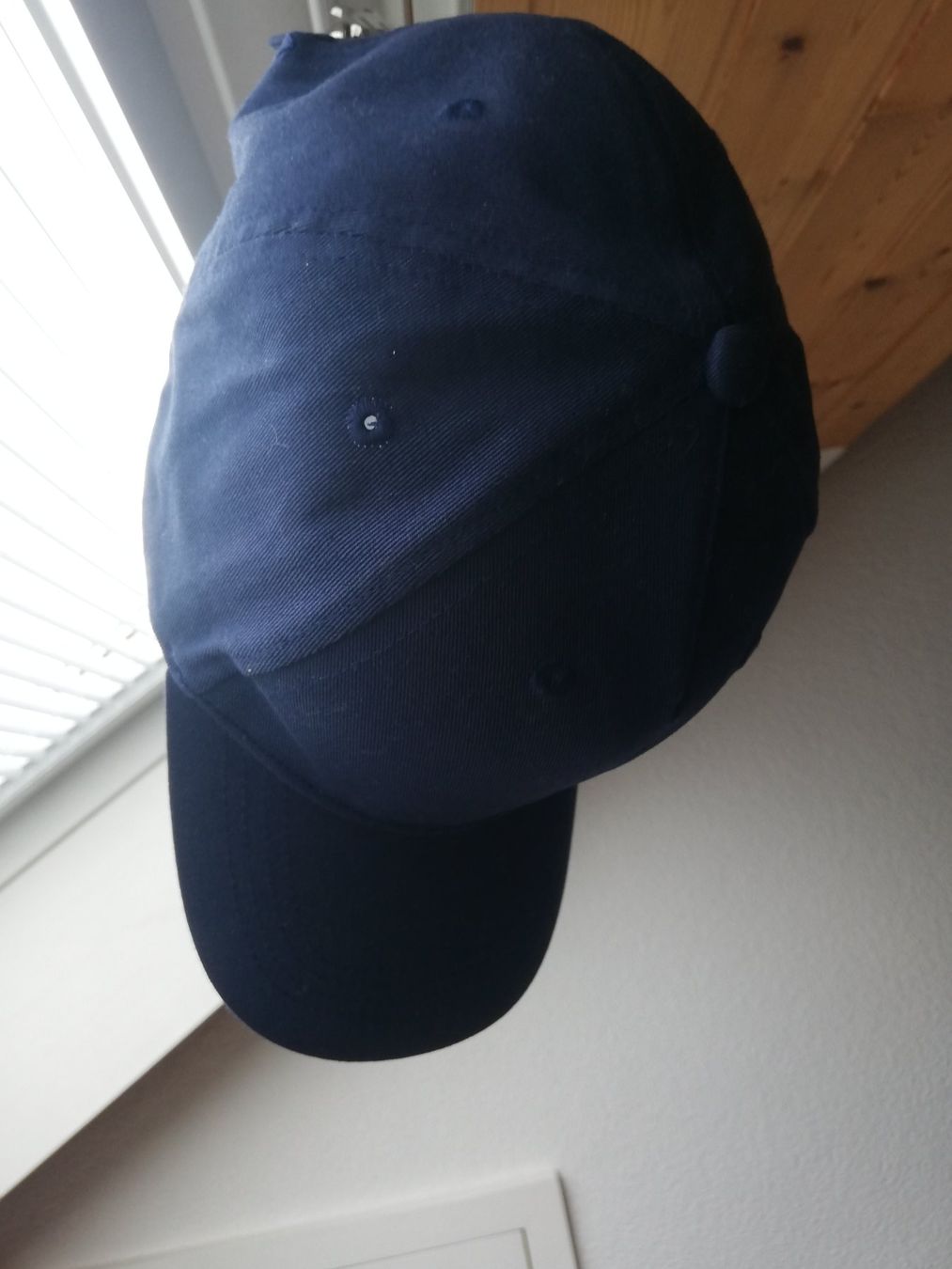 Sonstige Jungenkleidung: Cap dunkelblau 6-12 jährig – Neu (gemäss Beschreibung) aus Zürich von 25.1212_4.14