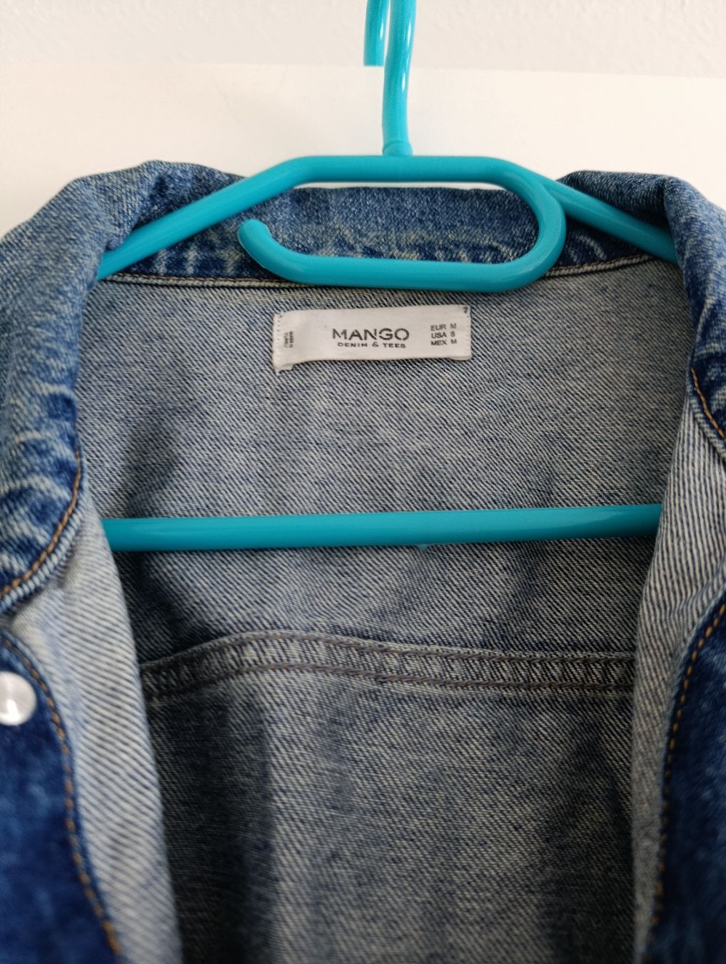 Mango Jacken: Jeansjacke Gr. M MANGO – Gebraucht aus Bellach von TORA4 1