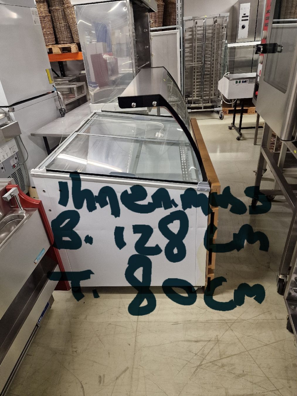 Allestimento di negozi e stand fieristici: Gelateria vitrine – Usato da Niederwangen BE venduto da HasGastrobedarf 5