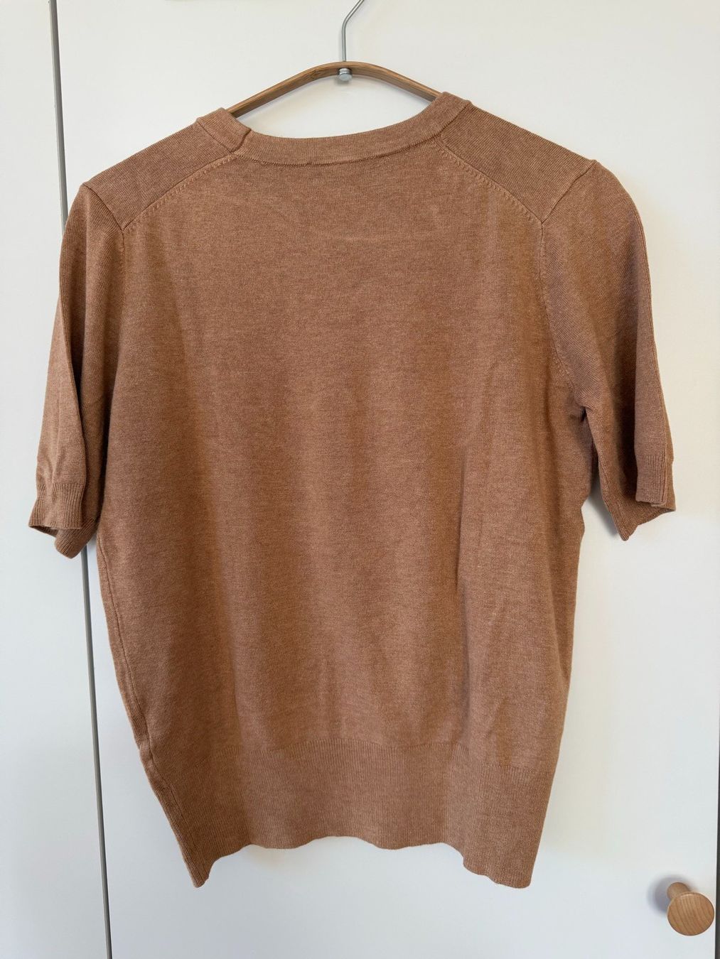 Maglioni & Felpe: Zara Kurzarm-Strickpullover caramel, Gr. M – Usato da Neukirch an der Thur venduto da foundby. 3