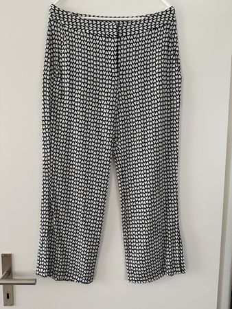 Hose Closet London mit Herzprint Gr. S/M