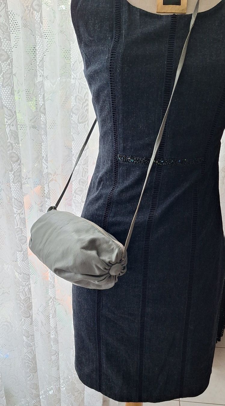 Borse da donna: Sac à main gris en cuir – Usato da St-Triphon venduto da Jldr0 1