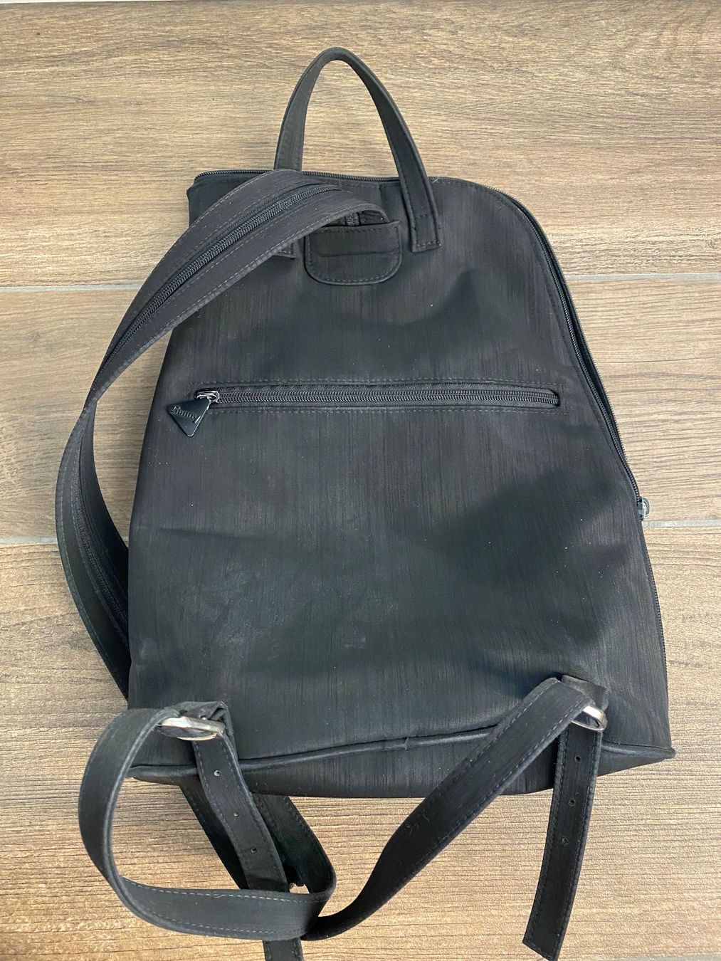 Rucksäcke: Sunny Rucksack Stoff schwarz – Gebraucht aus Pratteln von a23_j2gs 4