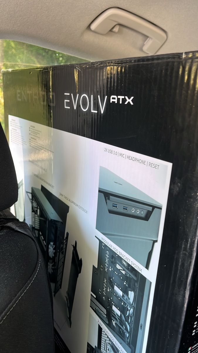 PC: Boîtier PC Phanteks Enthoo Evolv ATX – Usato da Péry venduto da PKZ04 3