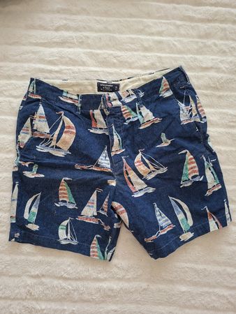 Shorts Abercrombie & Fitch imprimé voiliers taille 36 