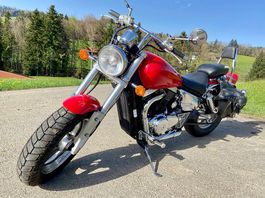 Suzuki VZ 800 Marauder  Klassischer Chopper in Top-Zustand