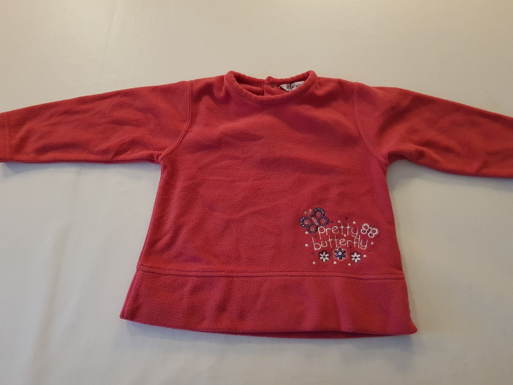 Pullover & Sweatshirts: sweat shirt – Gebraucht aus Hermance von Triplebizzo