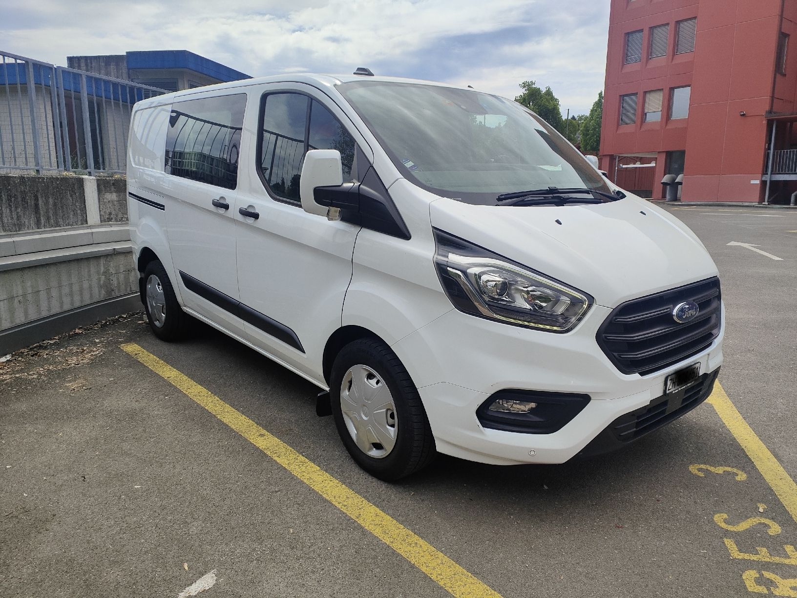 Ford Veicoli commerciali: Ford Transit Custom, 2.0 Diesel, 320, L1H1 + SORTIMO – Usato da Münchwilen TG venduto da atom2000