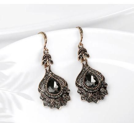 Orecchini pendenti & Orecchini a lobo: Ohrhänger, Ohrringe, elegant, Damen, Modeschmuck – Nuovo (secondo la descrizione) da Luzern venduto da Krista1 2
