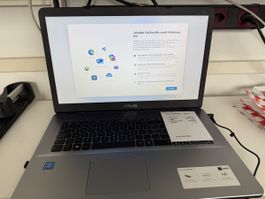 ASUS Vivobook 17 - Top Zustand, Schnell, Zuverlässig!