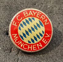 W877 - Alter Pin FCB FC Fussball Club Bayern München