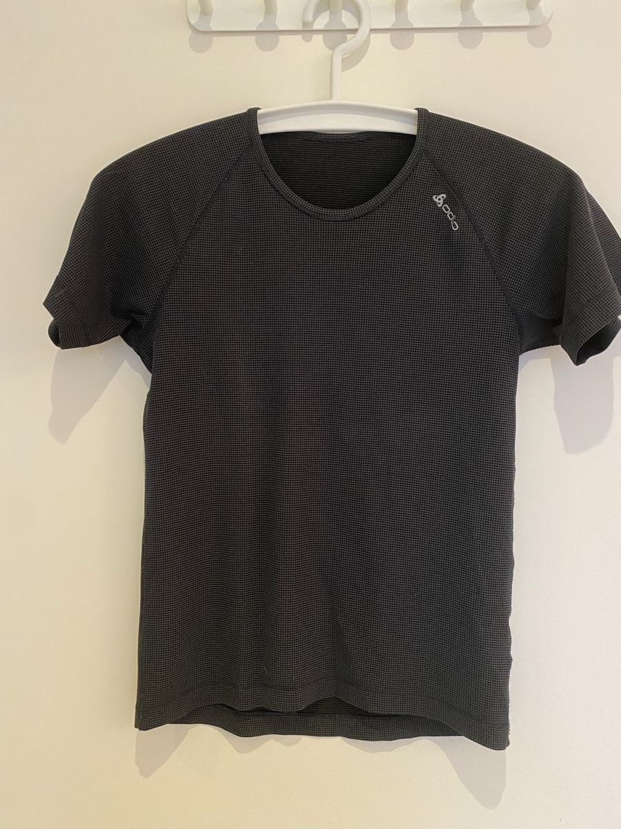 Odlo Lotti di vestiti: 2 x Odlo Funktionsshirts Grösse S *** – Usato da Gebenstorf venduto da Moene78