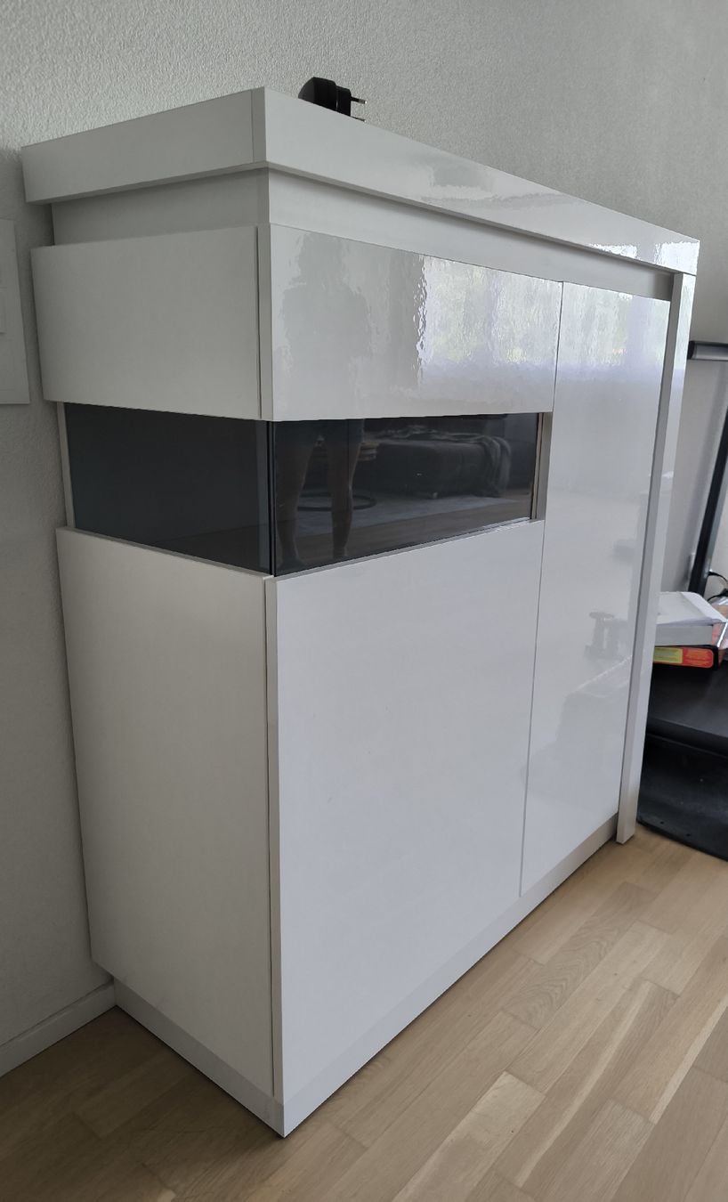 Mobili TV: Lowboard und Komode LYON weiß – Usato da Lichtensteig venduto da Anton78 6