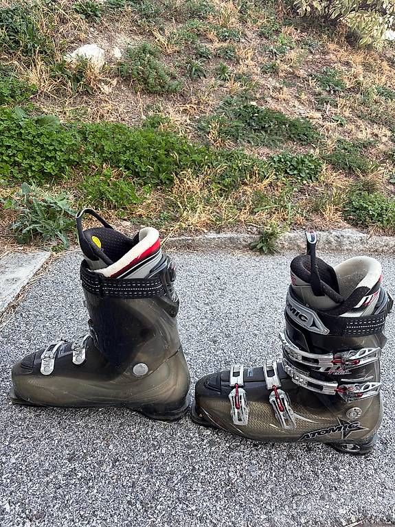 Scarpe da uomo: Chaussures de ski Atomic 30-30,5, pointure 45 – Usato da Flanthey venduto da rs4_78 1