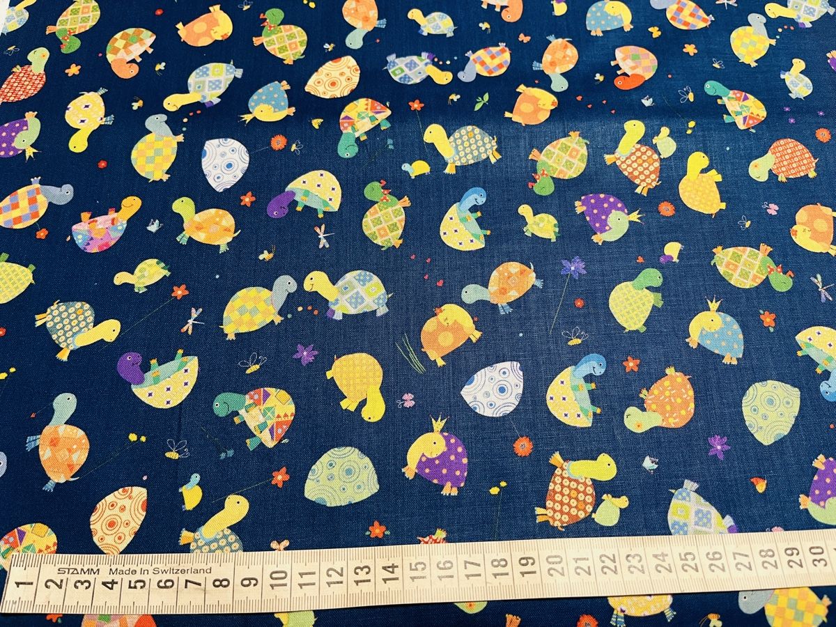 Tissus: Patchworkstoff Schildkröten bunt gross – Neuf (Voir description) à Seuzach par KreativmitStoff