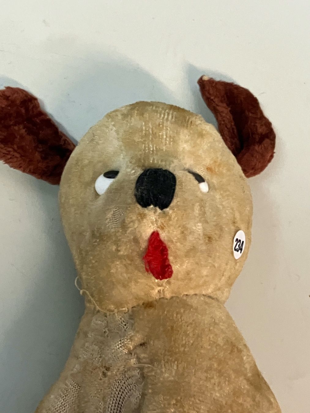 Giocattoli: Antikes Plüschtier kleiner Hund – Usato da Horw venduto da luzernicus 2