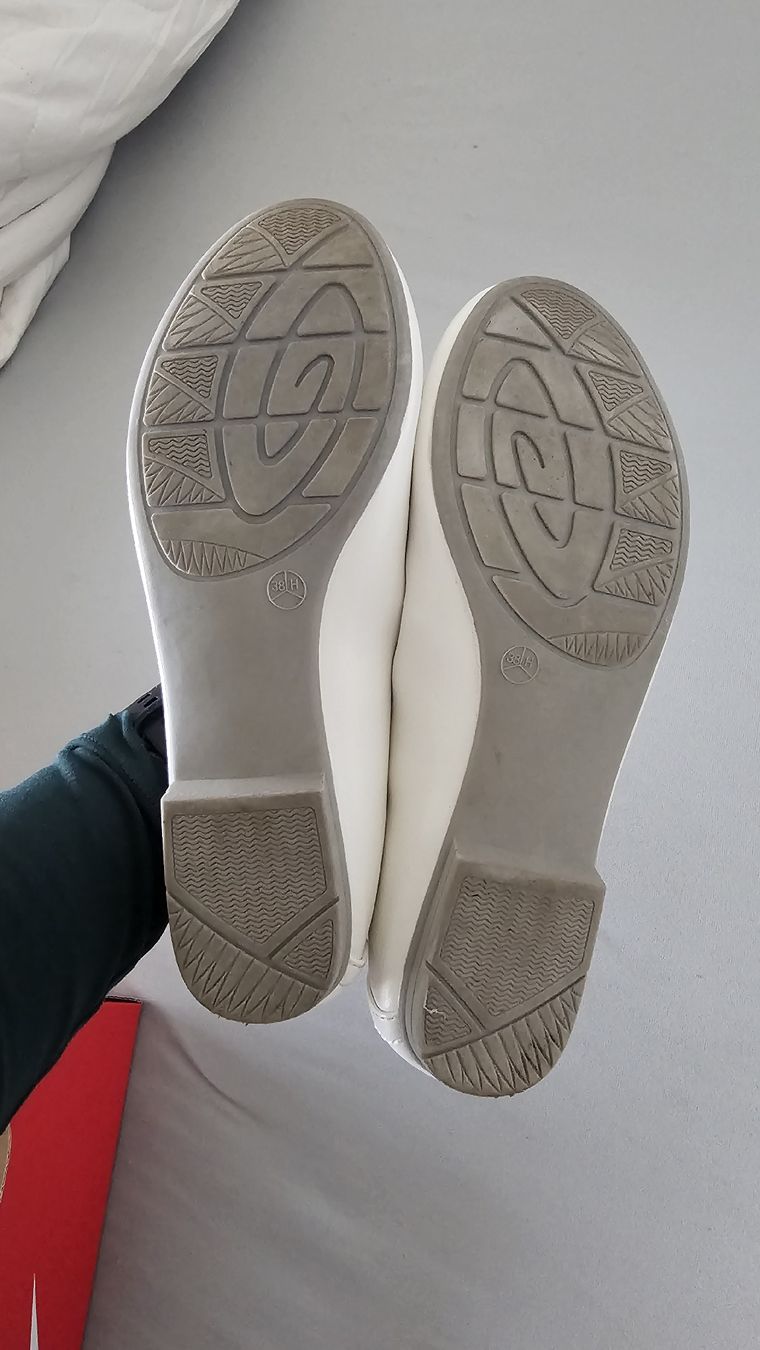 Scarpe da donna: Ballerina – Usato da Frauenkappelen venduto da Deby89gn 1
