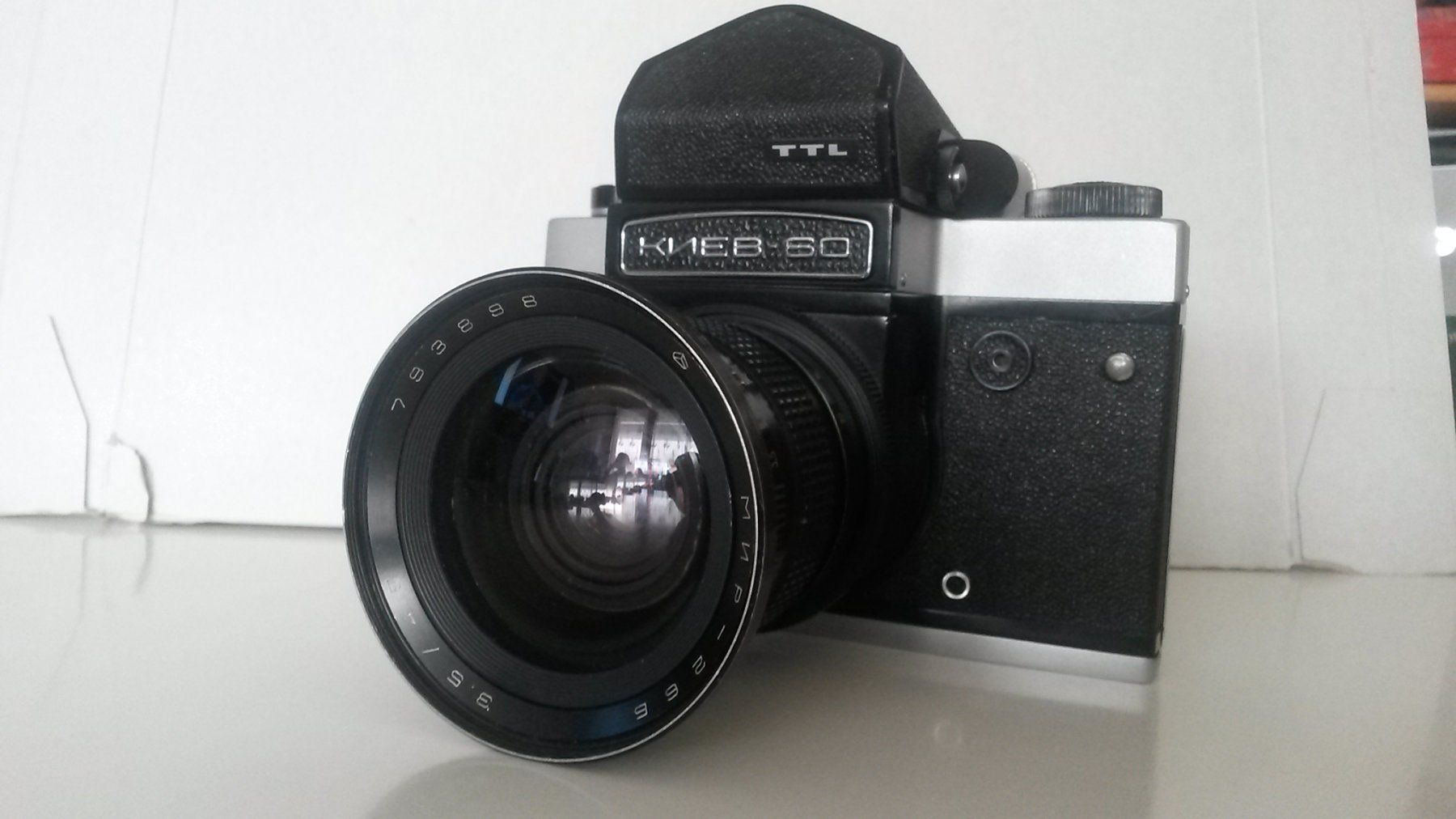 Kamera: KIEV 60 TTL + Obj. 45 mm , analog.  testé ok – Gebraucht aus Lausanne von asdyx 9
