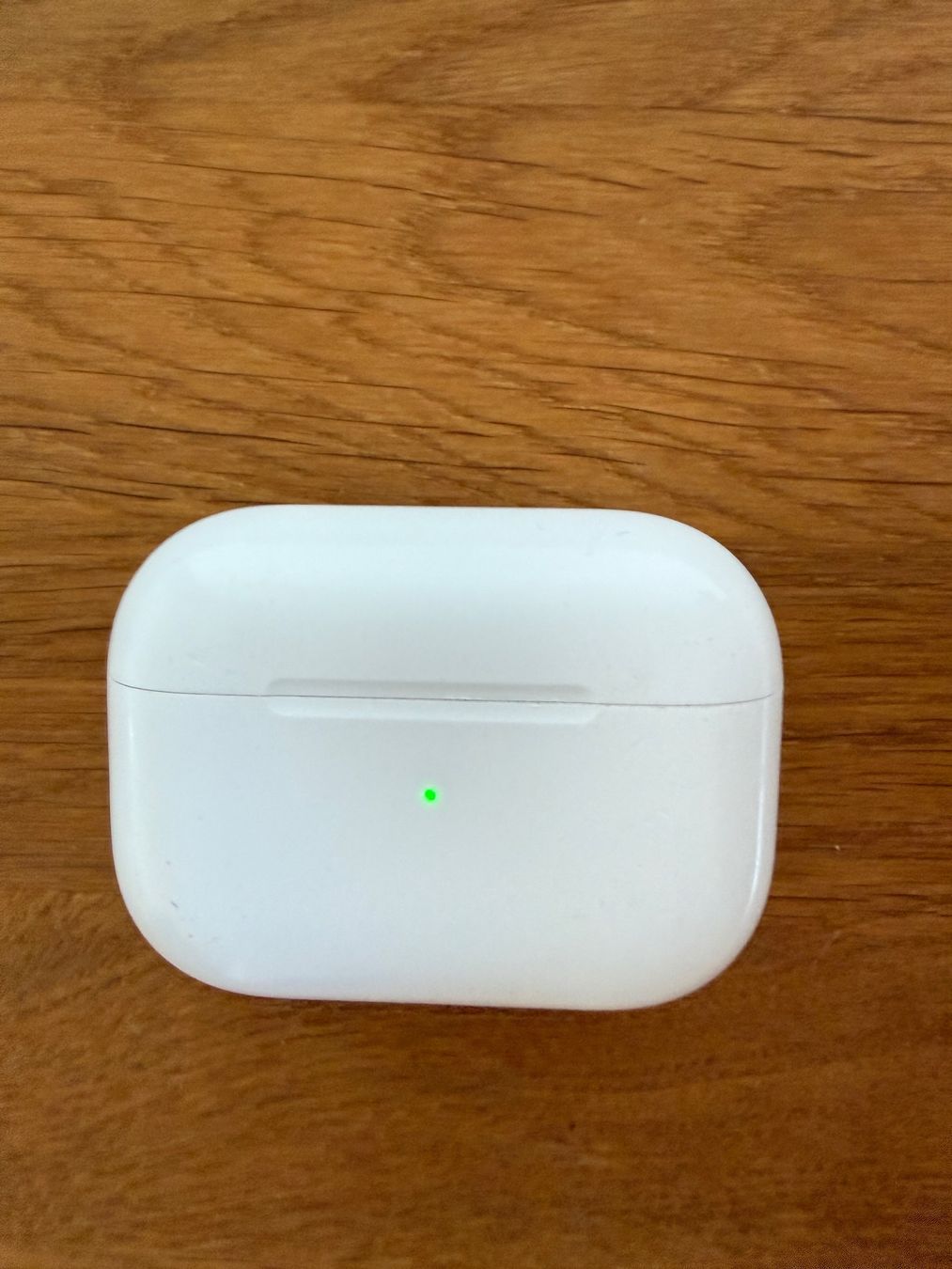 Apple Kopfhörer: APPLE AirPods Pro 2 Charging Case – Gebraucht aus Lausanne von Nine1982 4