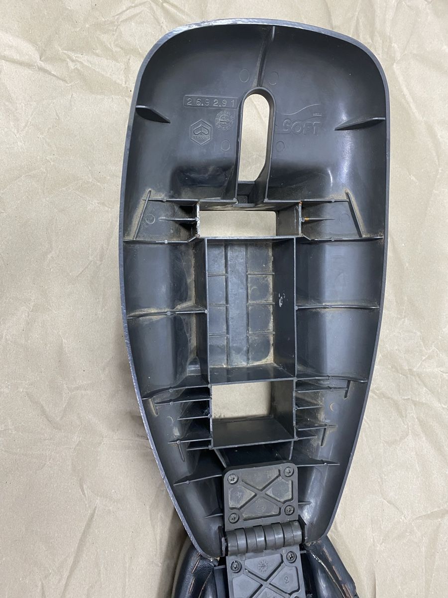 Piaggio Ciclomotori: Selle pour Piaggio SI – Usato da Romanel-s-Lausanne venduto da rico_mat 4