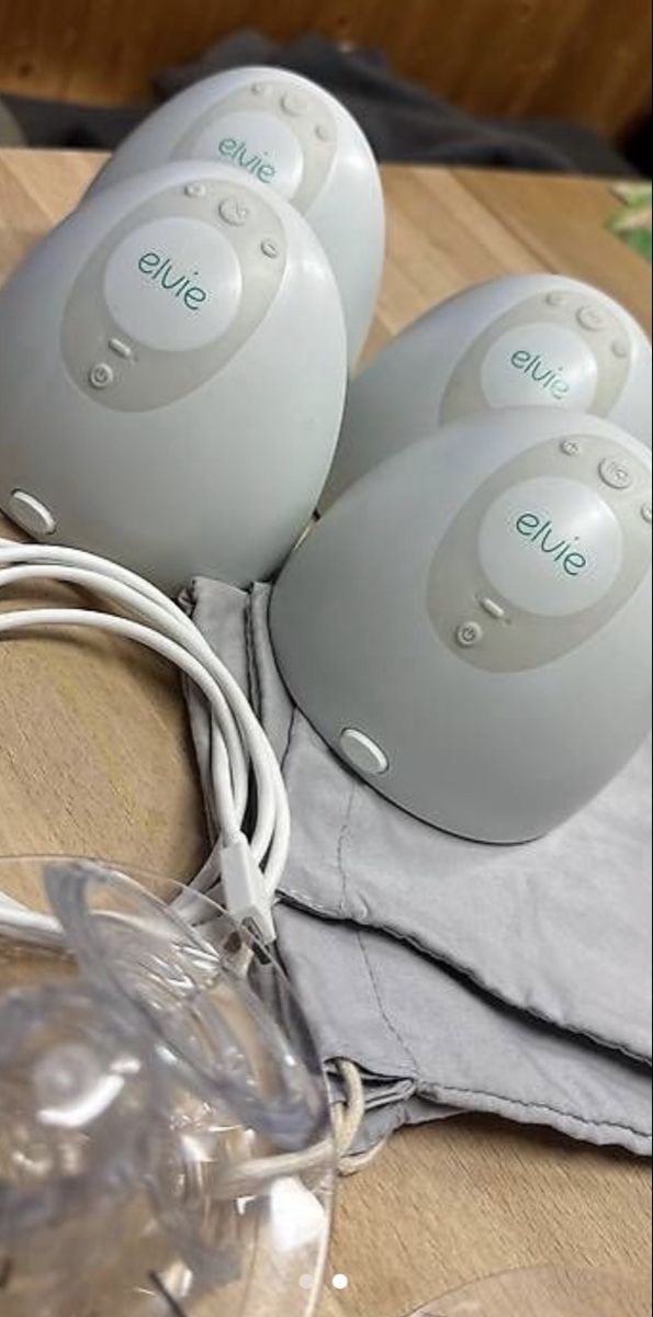 Elvie Accessori per l’allattamento: Doppelmilchpumpe Elvie 2Set  – Nuovo (secondo la descrizione) da Sevelen venduto da Cheyennne 1