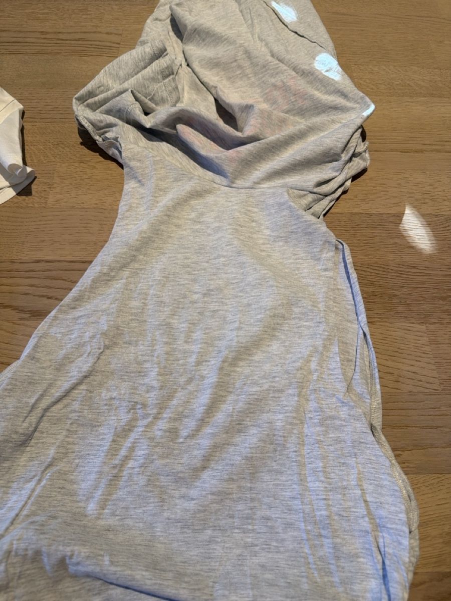 H&M T-shirt: 2 Still-Shirts | Grösse M – Usato da Emmetten venduto da coluna_6376 4