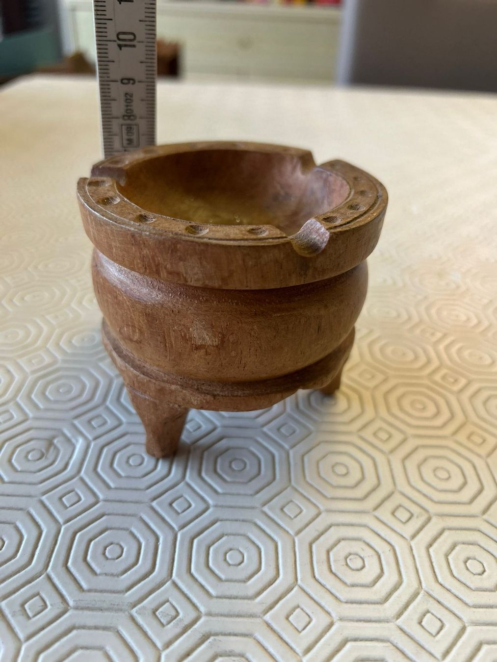 Aschenbecher: Piccolo posacenere in legno – Gebraucht aus Melano von H-Sara 1