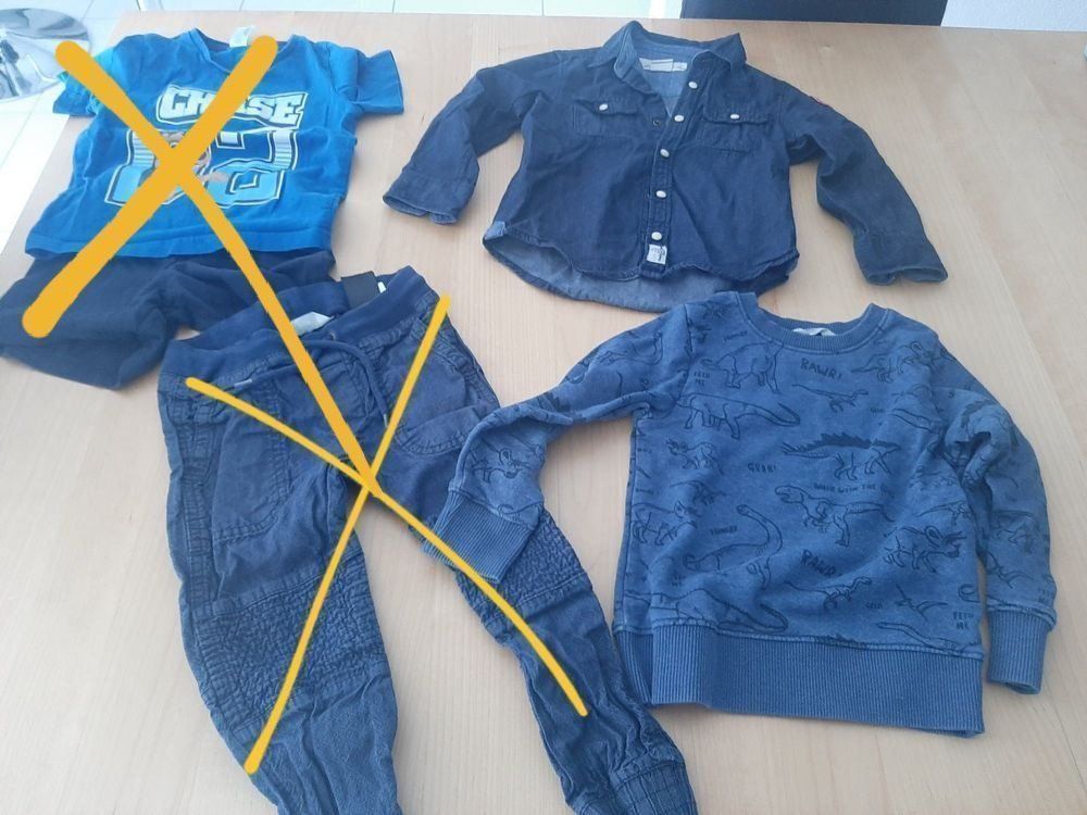 Lotti & Set di vestiti: K..46) Kleiderset Gr. 104 – Usato da Wil SG venduto da AmandaCreations