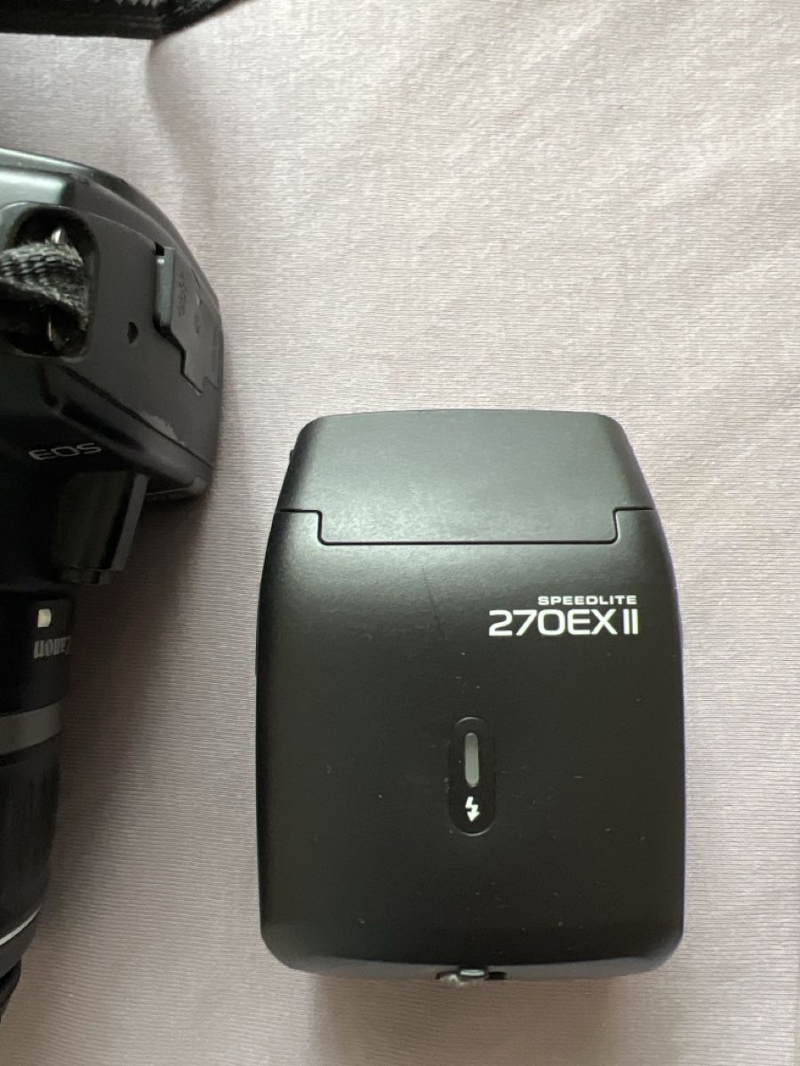 Canon Kamera: Canon EOS 400D Kamera Set mit Objektiv & Blitz – Gebraucht aus Jona von lala410 4