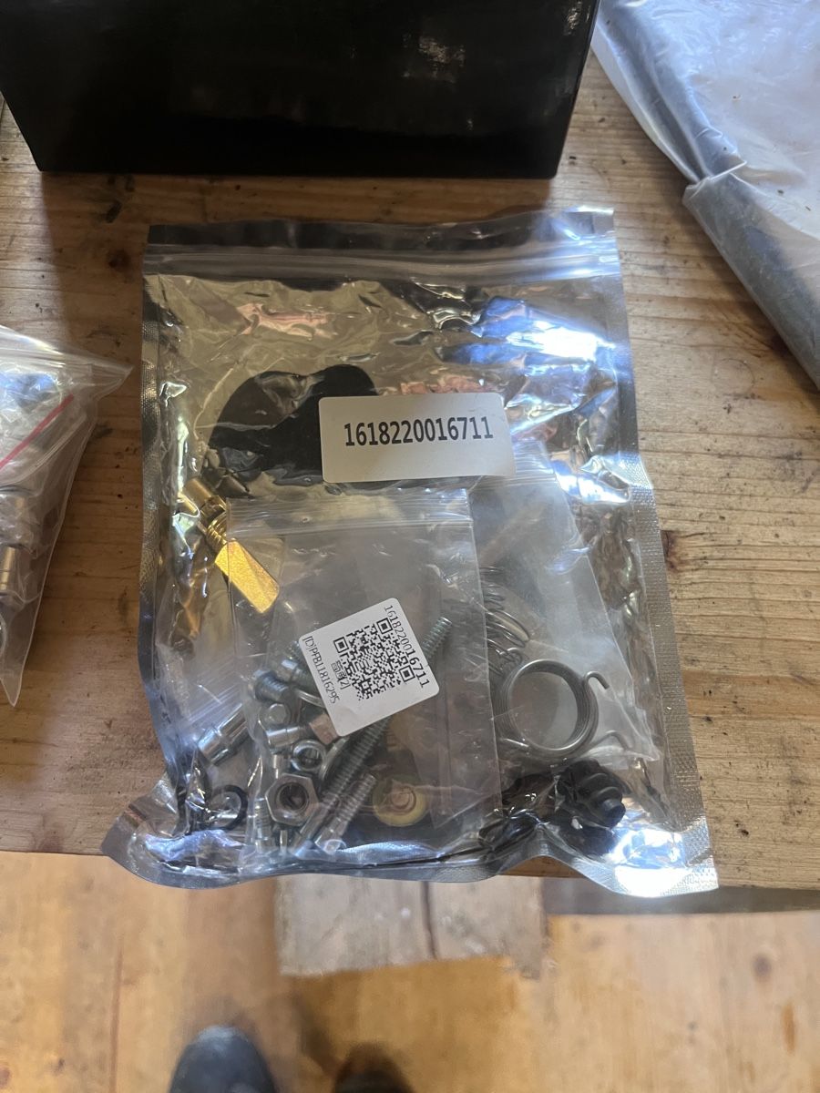 Harley-Davidson Tutti i ricambio per moto: Harley Davidson Sportster Custom, diverse Teile – Usato da Schnottwil venduto da Dick21 6