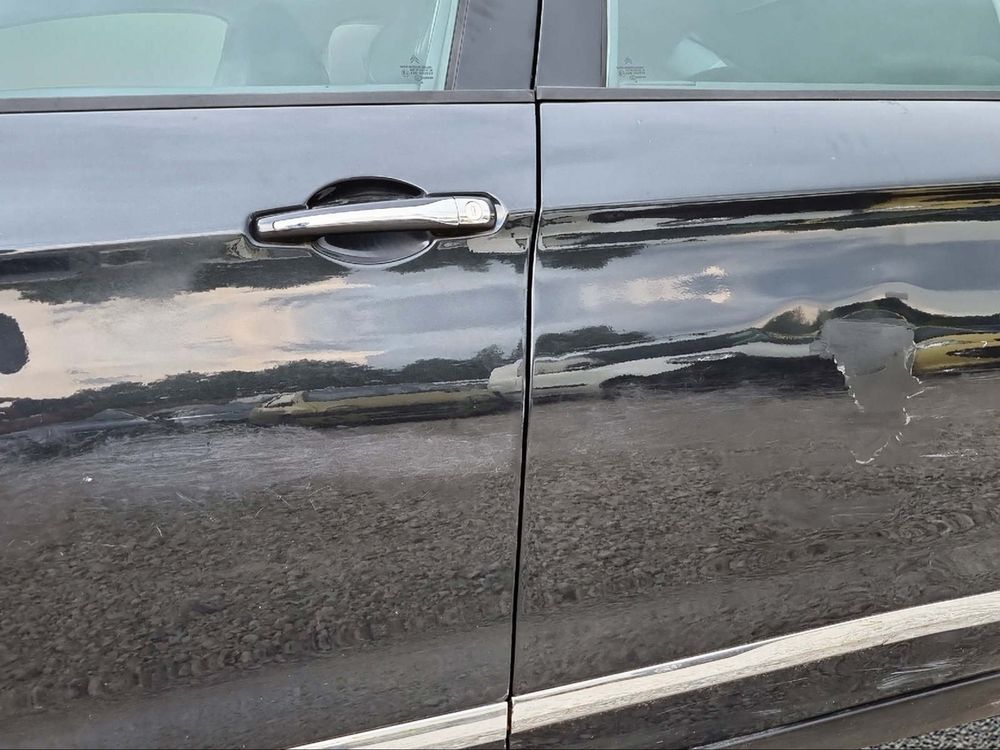 Citroën Automobili: Citroen C5 2.0i Mechanisch gut / Karosserie sehr schlecht – Usato da Leuggern venduto da AutoVermittlungAG 6
